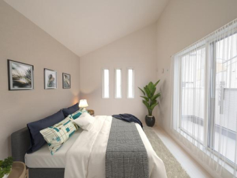  ■開放的な勾配天井を採用した寝室！